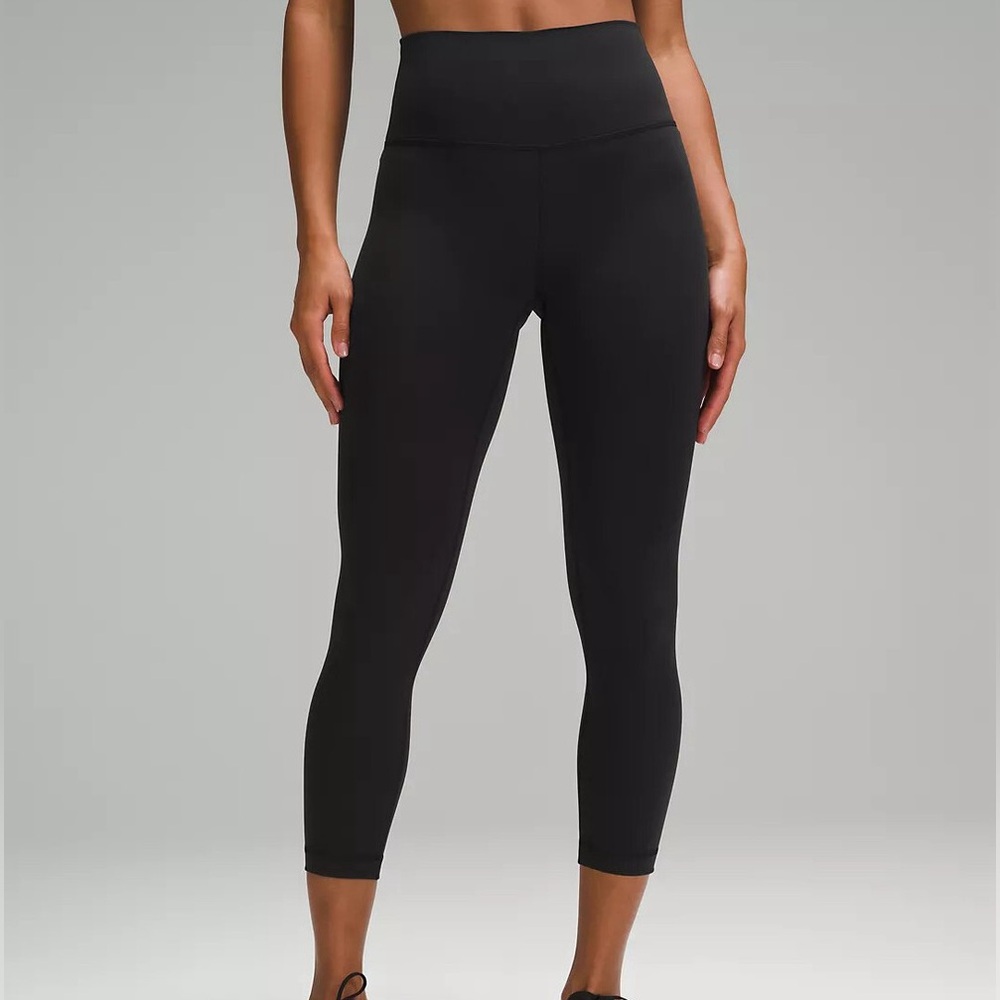 Lululemon Wunder Train High-Rise Crop Leggings 23" Black Size 8